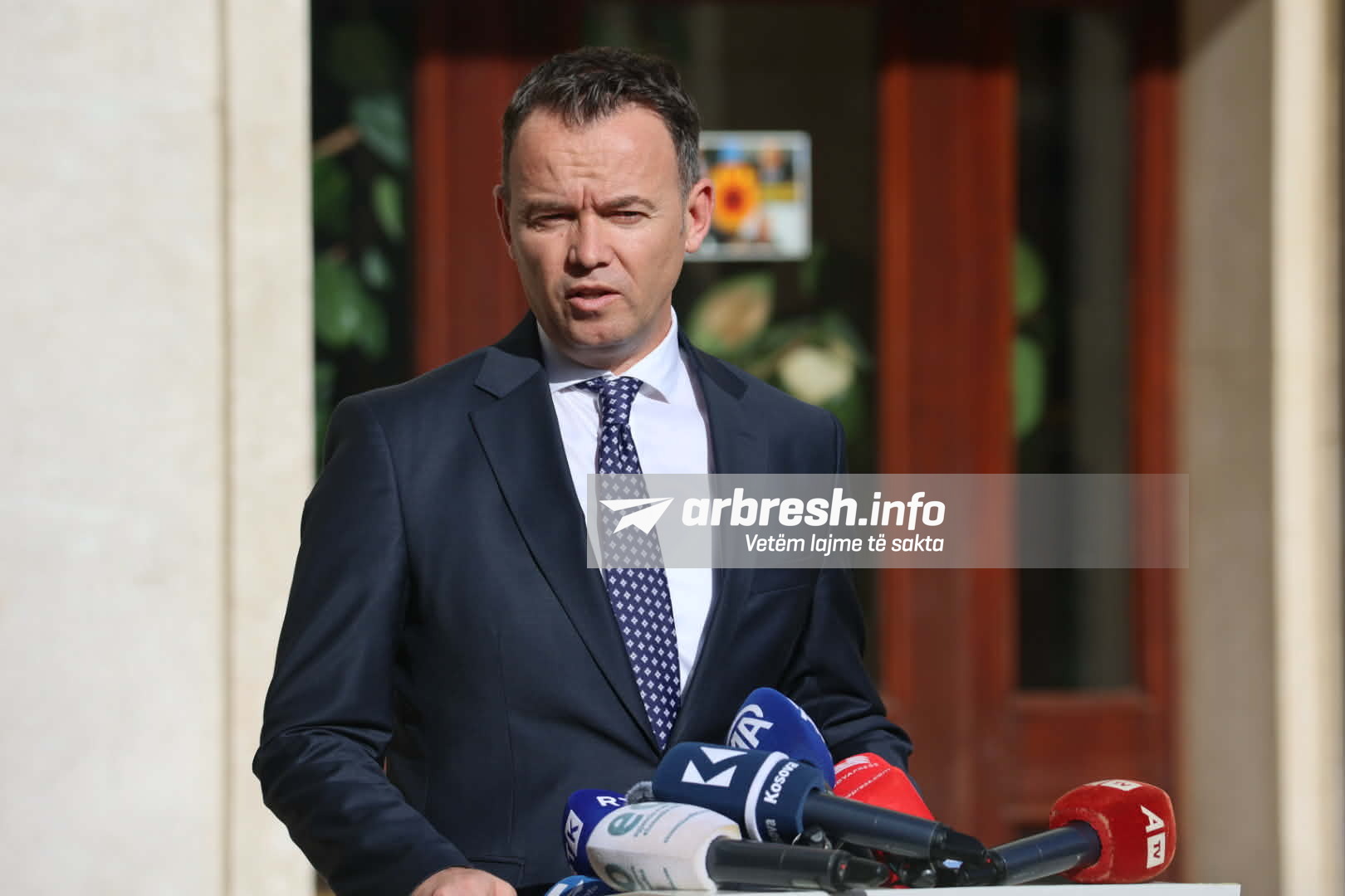 Peci kërkon që zgjedhjet e jashtëzakonshme të mbahen më 28 dhjetor