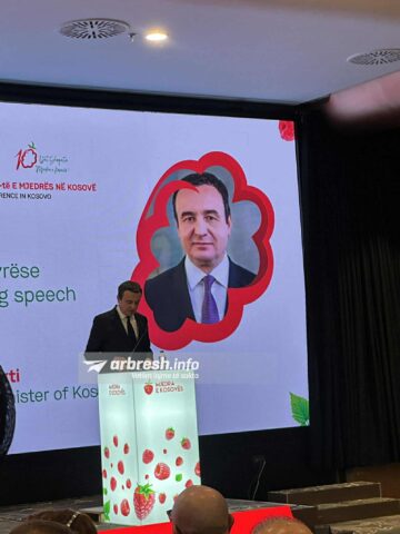 Kurti në konferencën e 10 të të Mjedrës  Do të vazhdojmë mbështetjen për të ruajtur cilësinë  Made in Kosova  nga ara deri te rafti