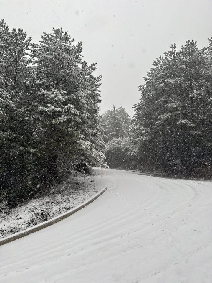 Bllokohet qarkullimi në Qafën e Llogarasë  kalimi kryhet përmes tunelit