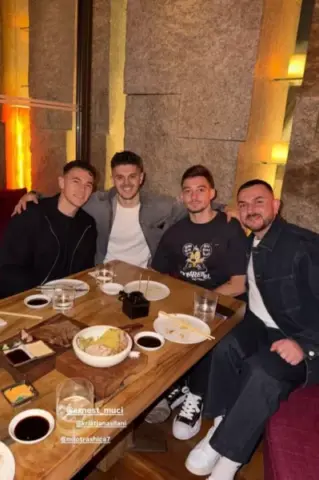 Asllani  Rashica e Muçi më të bashkuar se kurrë  darkojnë së bashku